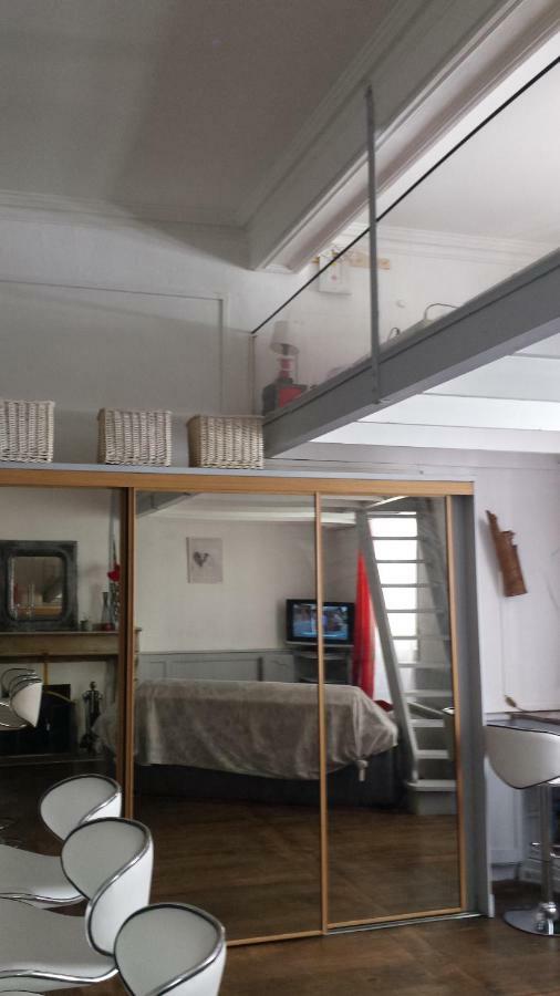 Coquet Studio En Mezzanine Nuit Pour 2 Personnes Saint-Girons  Bagian luar foto