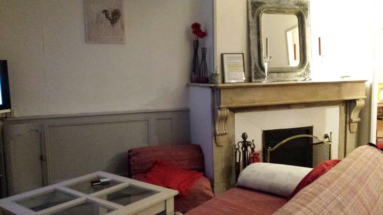 Coquet Studio En Mezzanine Nuit Pour 2 Personnes Saint-Girons  Bagian luar foto